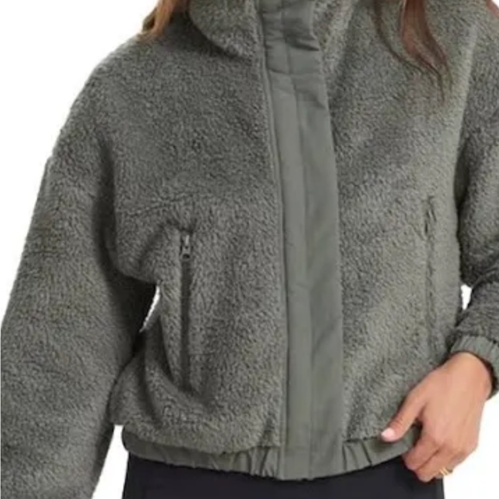 Vuori Sage Gray Plush Teddy Jacket